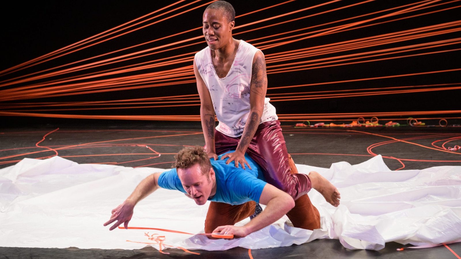 D8X3810_CREDIT-IAN-DOUGLAS