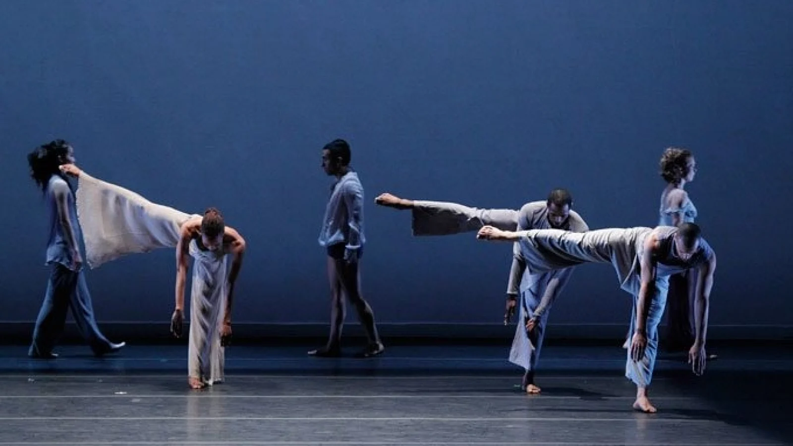 Pay and Play Bill T Jones 680w_x395h_c-cm_web2-1313163455