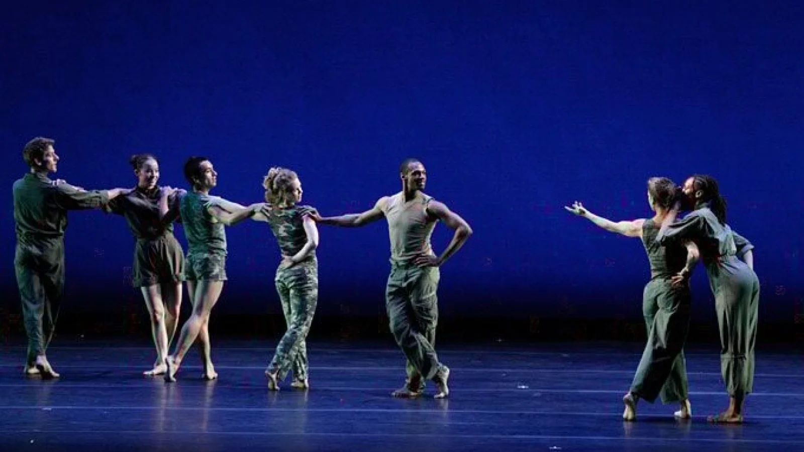 Pay and Play Bill T Jones 680w_x395h_c-cm_web8-1313163477